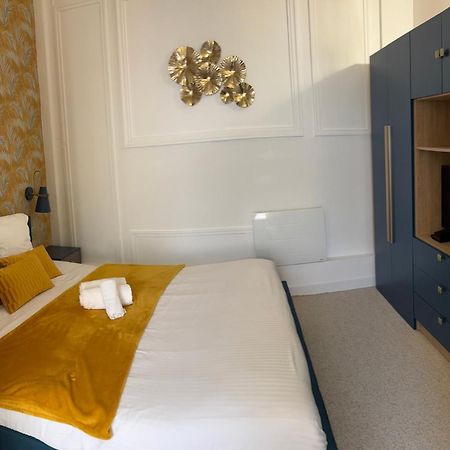 Appartement Elegant Au Coeur De קאבורג מראה חיצוני תמונה