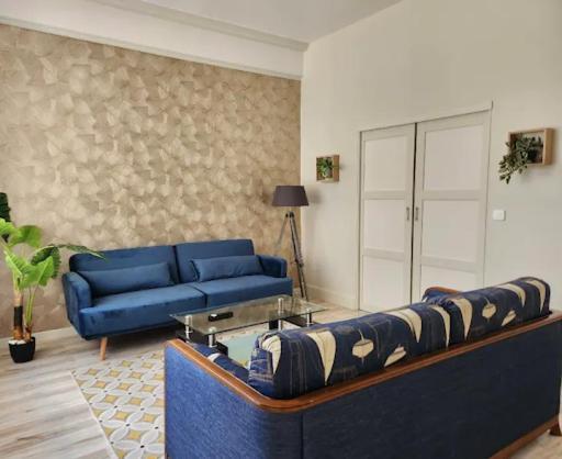 Appartement Elegant Au Coeur De קאבורג מראה חיצוני תמונה