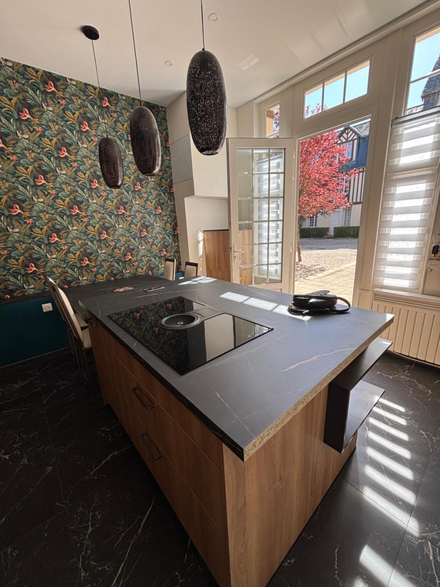 Appartement Elegant Au Coeur De קאבורג מראה חיצוני תמונה